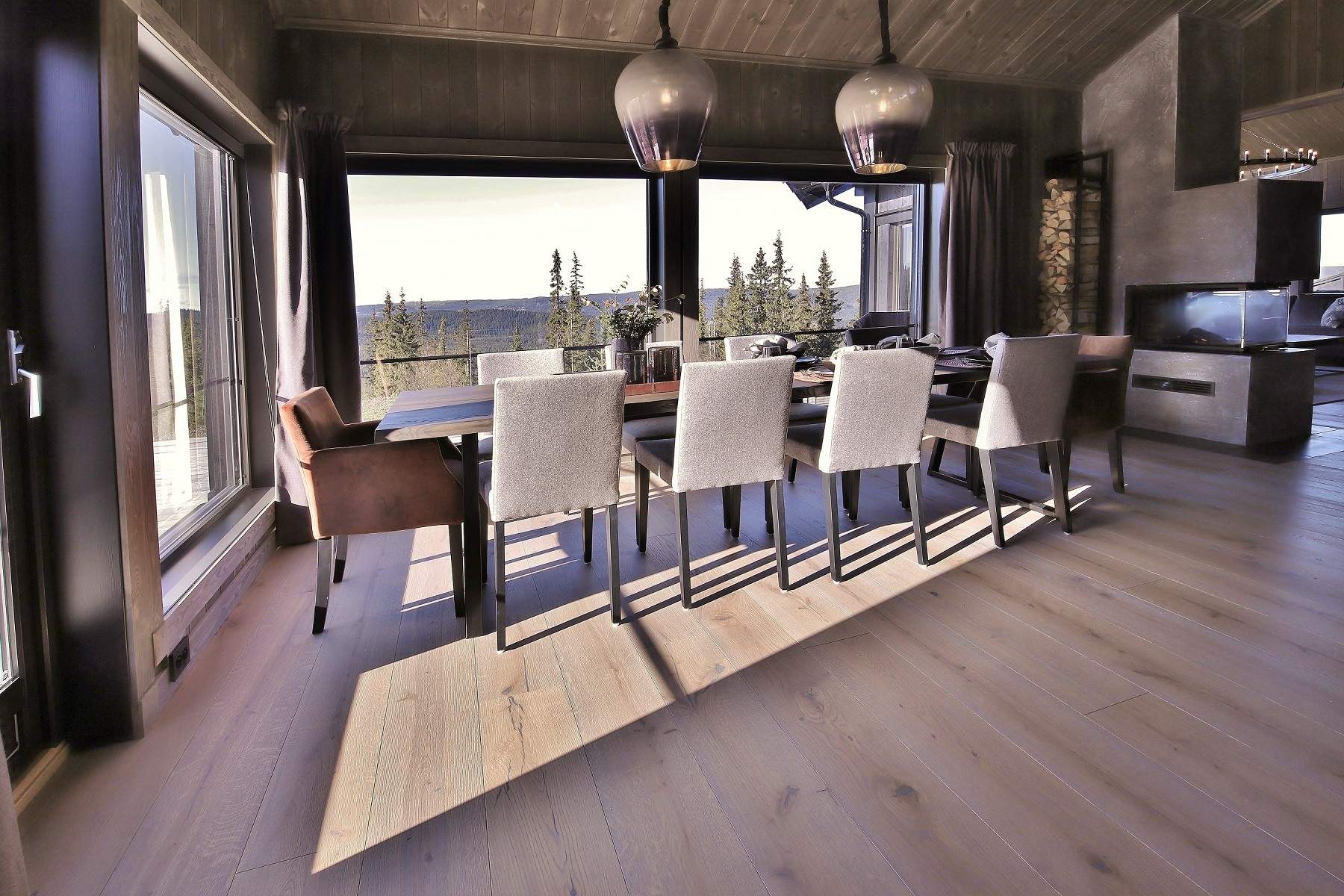 96 Hyggelig spiseplass med panoramavinduer – Hytte Nesbyen 149